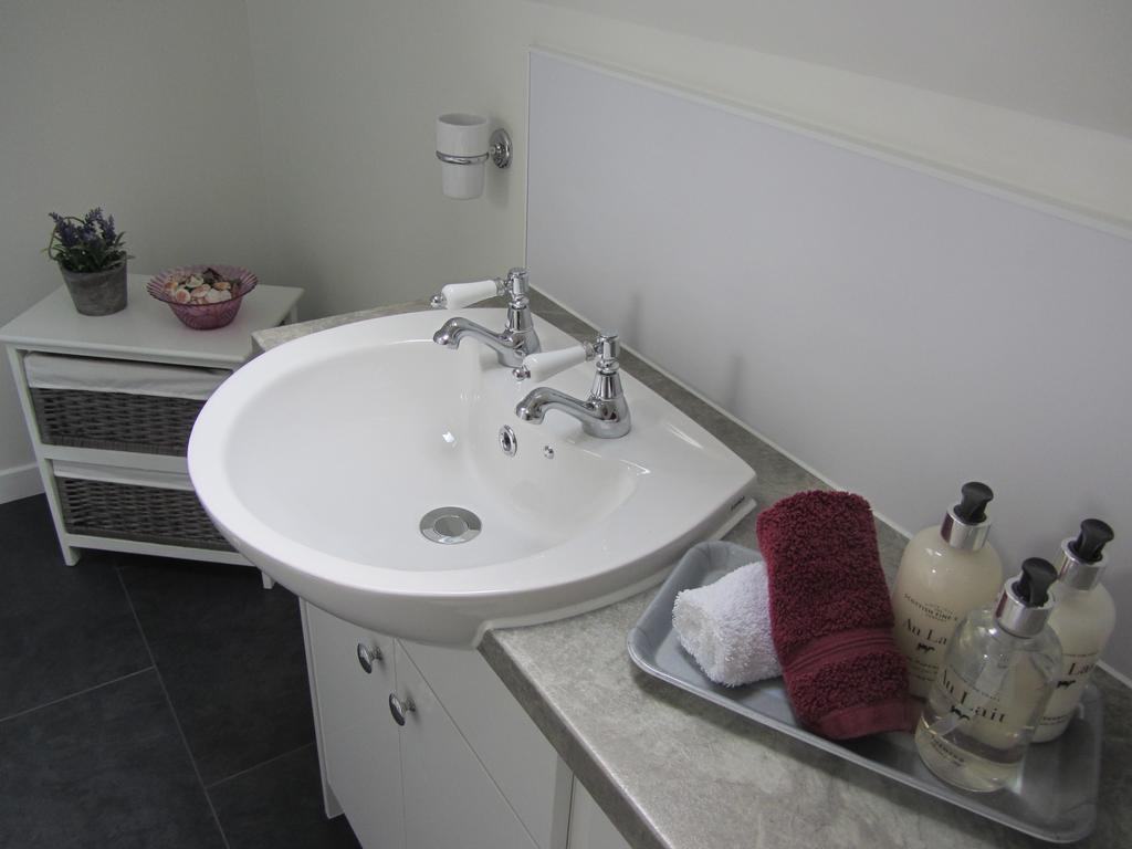 Grantown-on-Spey Rossmor Bed & Breakfast חדר תמונה
