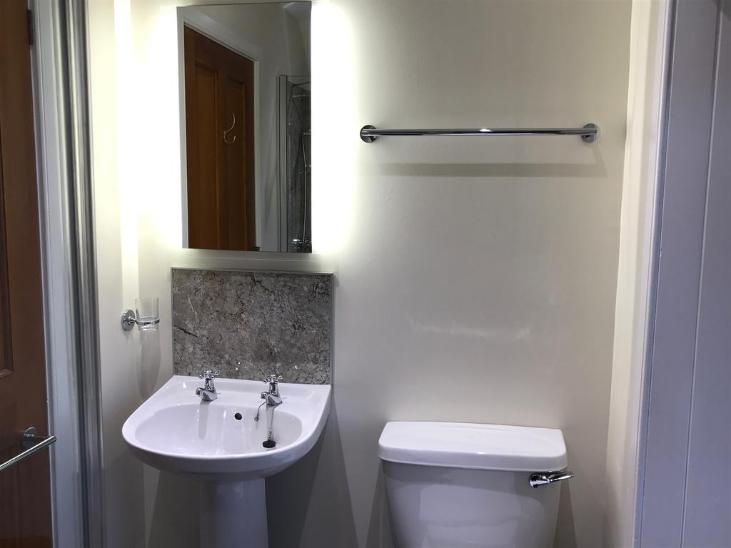 Grantown-on-Spey Rossmor Bed & Breakfast מראה חיצוני תמונה