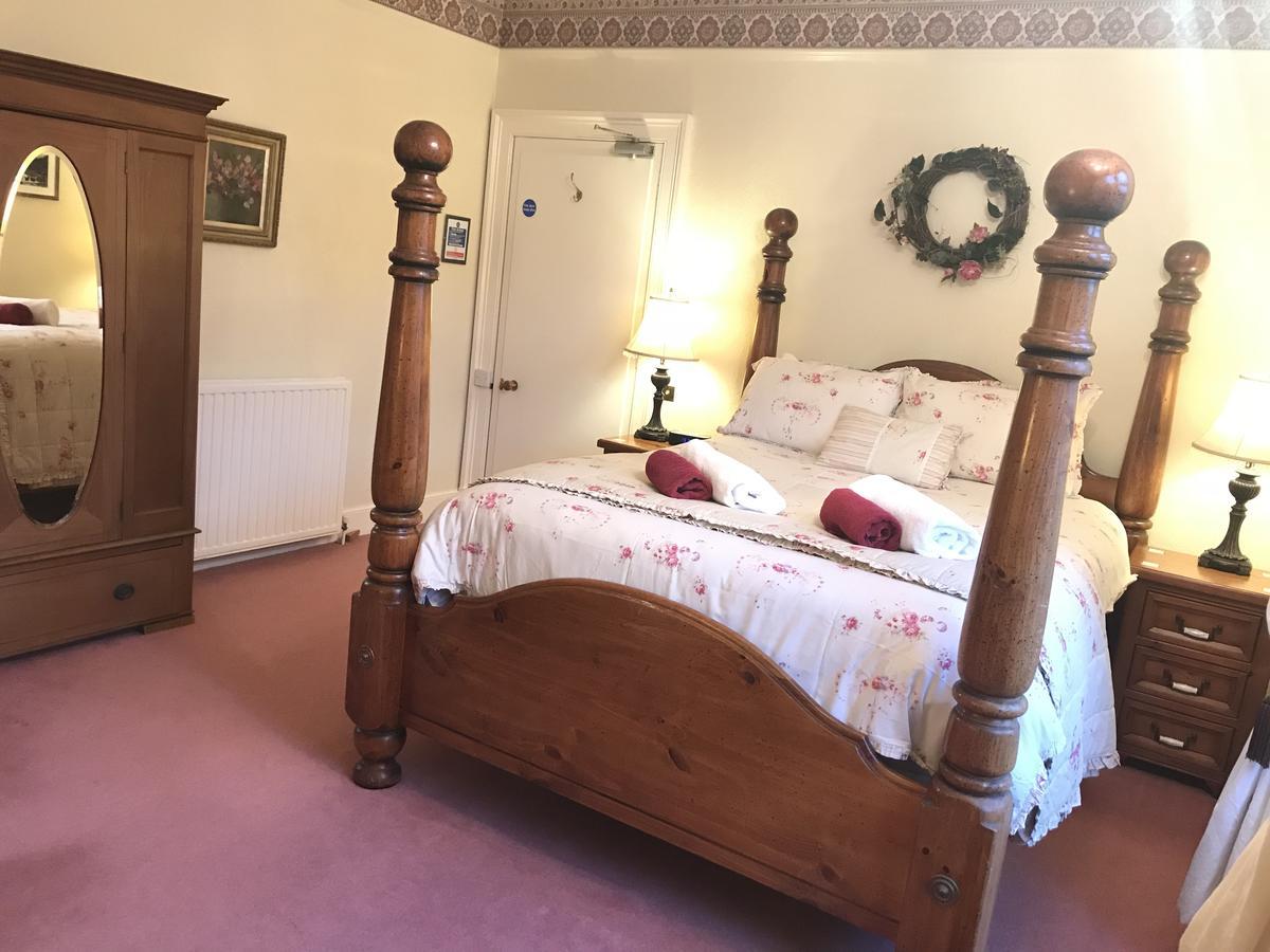 Grantown-on-Spey Rossmor Bed & Breakfast מראה חיצוני תמונה