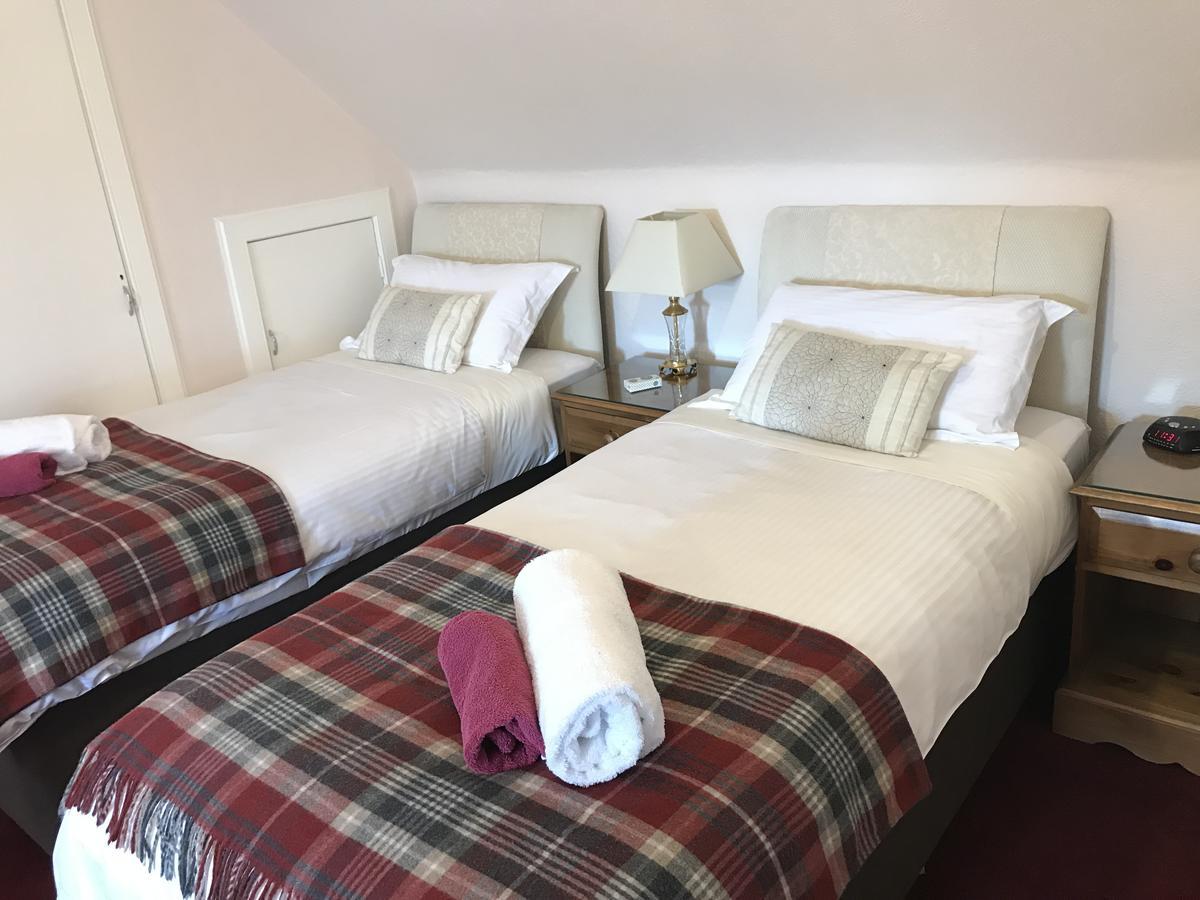 Grantown-on-Spey Rossmor Bed & Breakfast מראה חיצוני תמונה