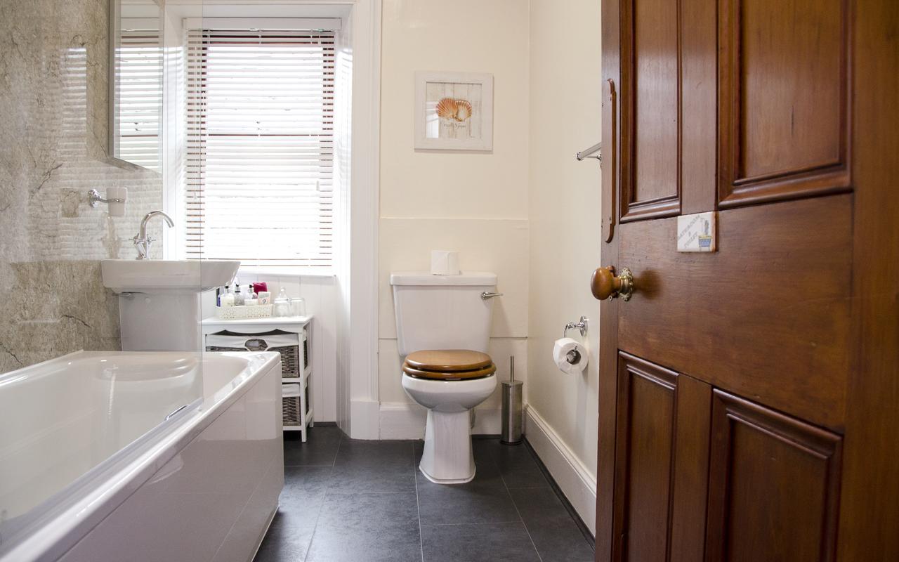Grantown-on-Spey Rossmor Bed & Breakfast מראה חיצוני תמונה