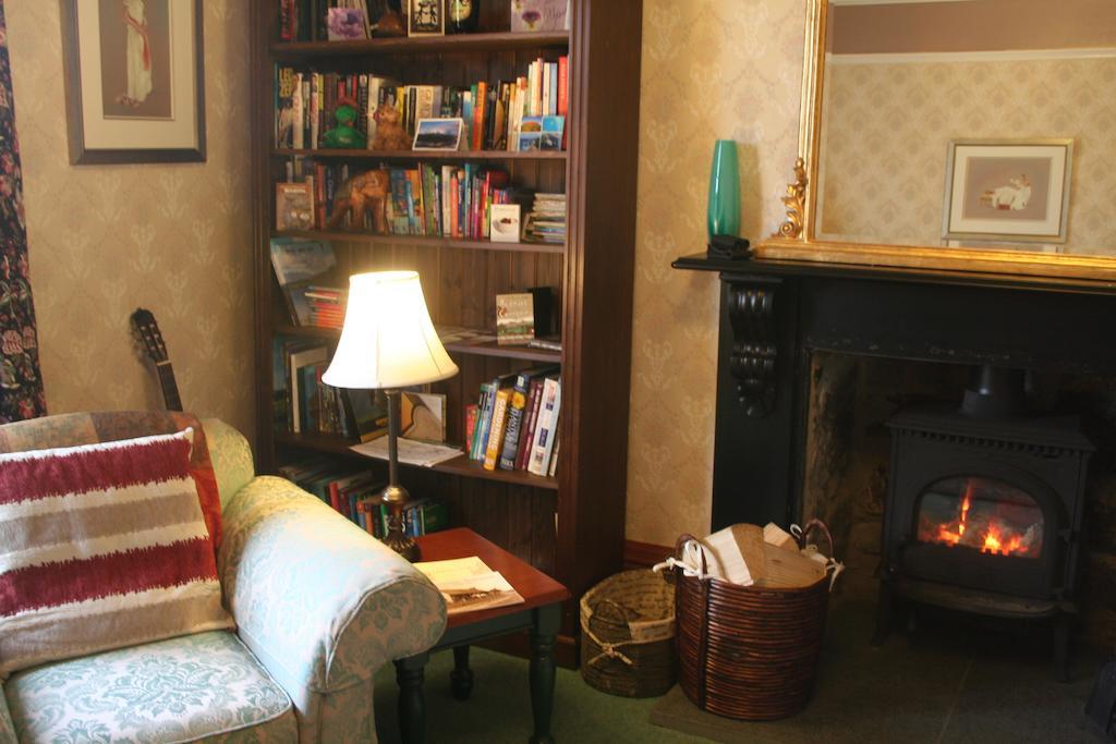 Grantown-on-Spey Rossmor Bed & Breakfast מראה חיצוני תמונה